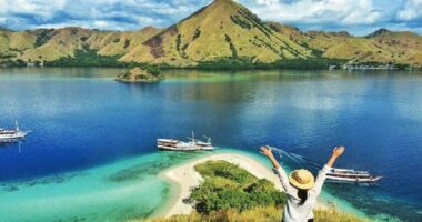 Keindahan Pulau Nusa Tenggara Timur